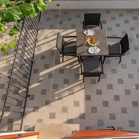 Maver Apartament Mali Lošinj