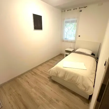 Lägenhet Maver
